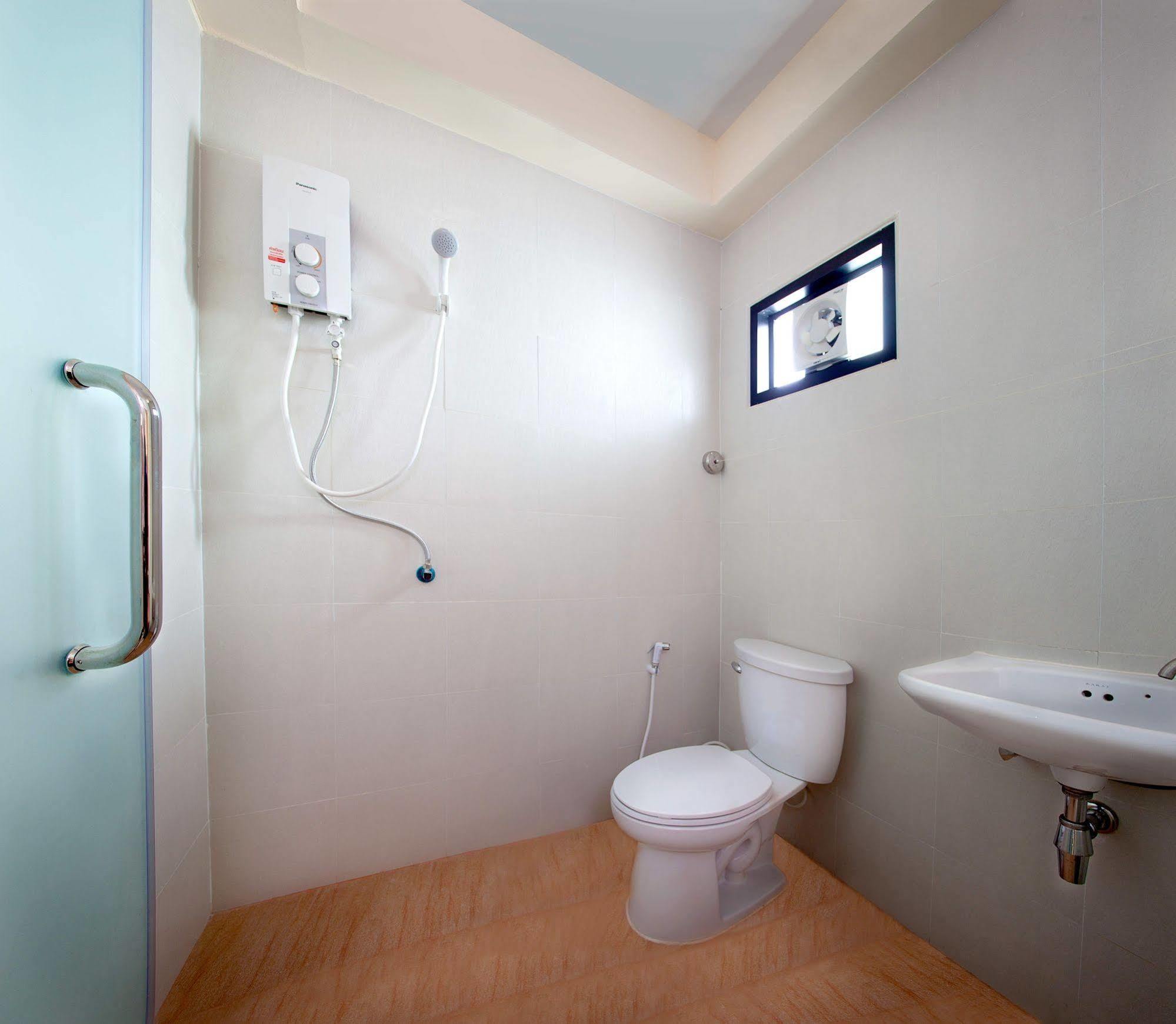 A And A Guesthouse Bangkok Luaran gambar