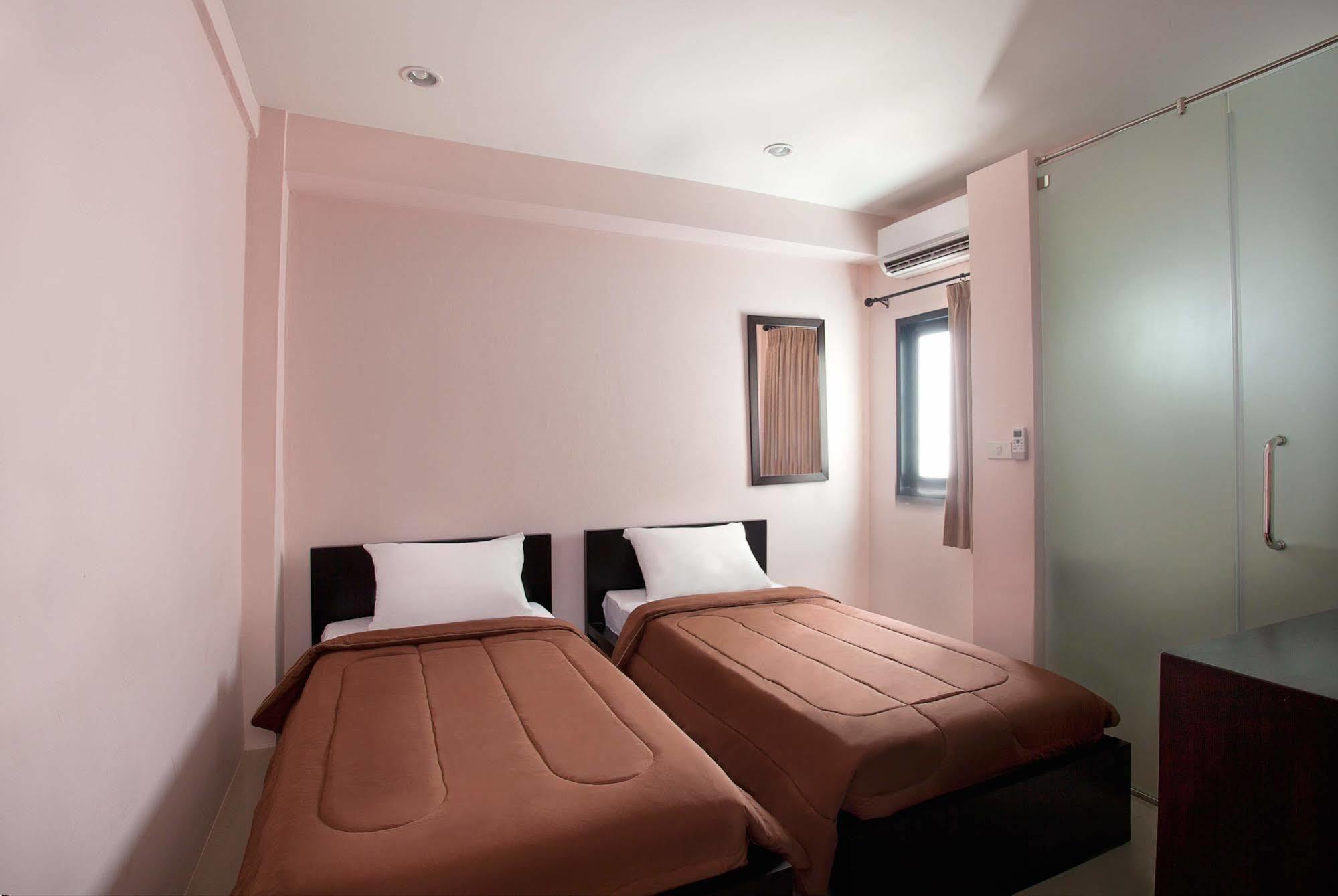 A And A Guesthouse Bangkok Luaran gambar